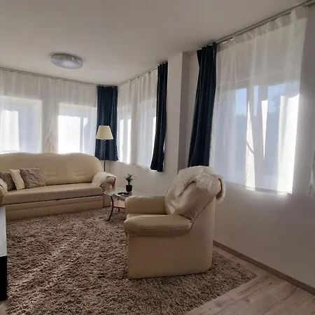 Houdini Vendeghaz Apartment Kozard